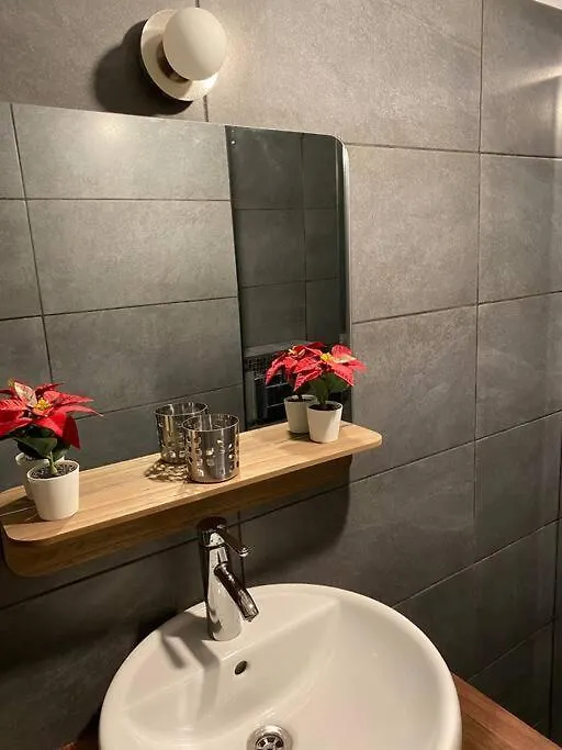 Bel Appartement Avec Emplacement Ideal Saint-Laurent-du-Var