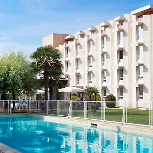 4* Hotel Novotel Aéroport Cap 3000